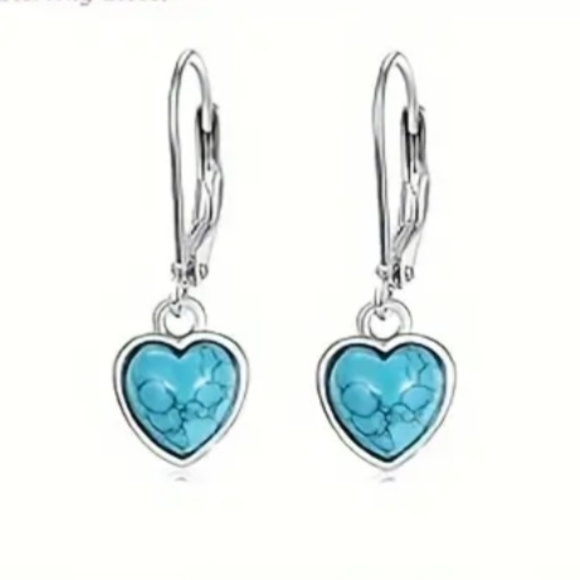 Elegant Blue Heart Earrings - Picture 5 of 5